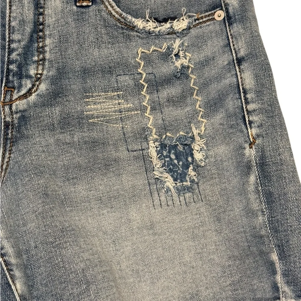 Pilcro by Anthropologie Slim Boyfriend Shorts